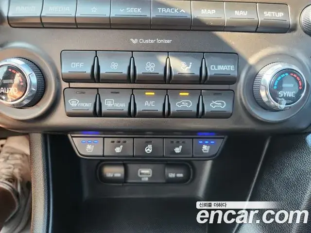 Kia Sportage The Bold 2019 — Фото 11/20