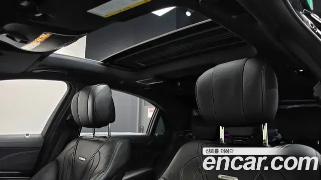 Mercedes-Benz S-Class 2018 — Фото 19/20