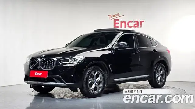 BMW X4 2023 — Фото 1/20
