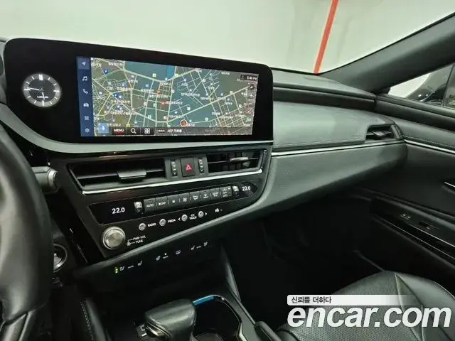 Lexus ES300h 2022 — Şəkil 9/19