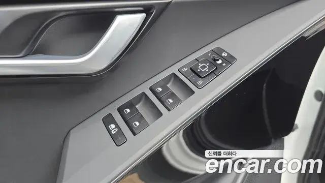 Kia Niro 2022 — Şəkil 24/33