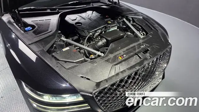 Genesis Electrified G80 2020 — Photo 6/20
