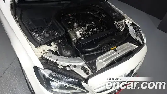 Mercedes-Benz C-Class 2018 — ფოტო 6/20