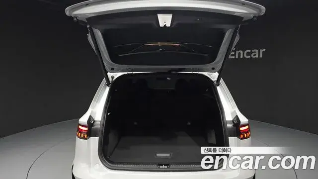 Renault Samsung Grand Koleos 2024 — Photo 23/35
