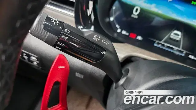 Kia K5 2020 — Photo 10/34