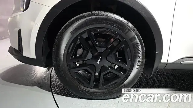 Kia Sorento 2024 — Photo 5/20