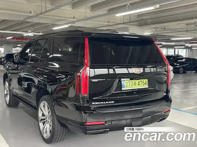 Cadillac Escalade 2026 — ფოტო 19/20
