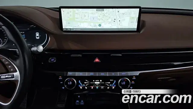 Genesis Electrified G80 2022 — Photo 14/20