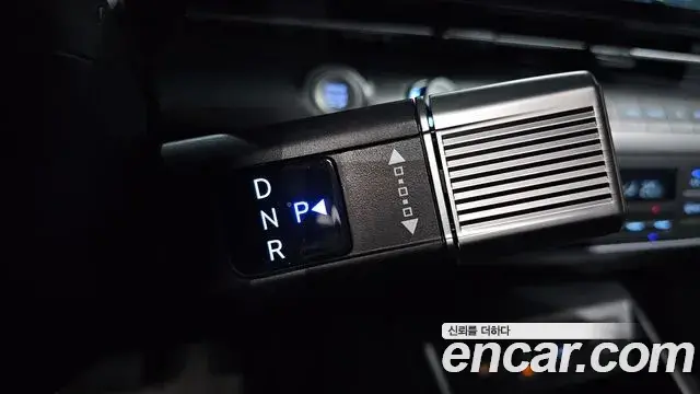 Hyundai Kona 2024 — Фото 9/20