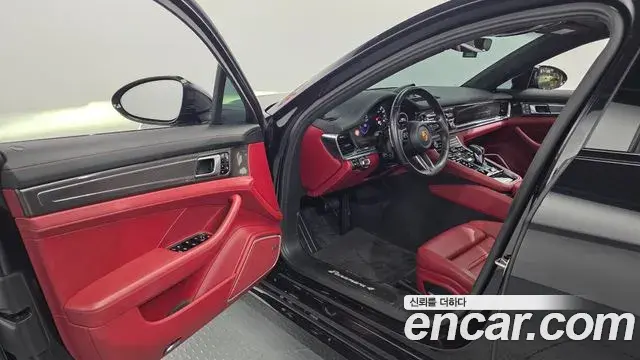 Porsche Panamera 2021 — Photo 10/20