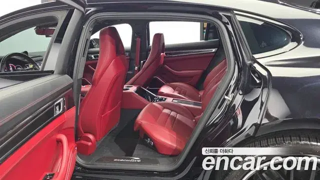 Porsche Panamera 2021 — Photo 11/20