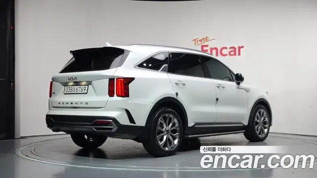 Kia Sorento 2021 — Photo 2/20