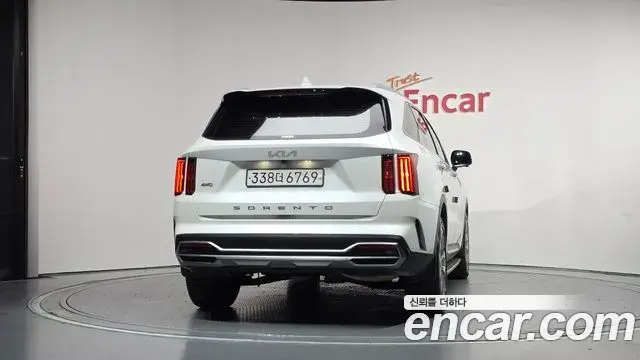 Kia Sorento 2021 — Photo 4/20