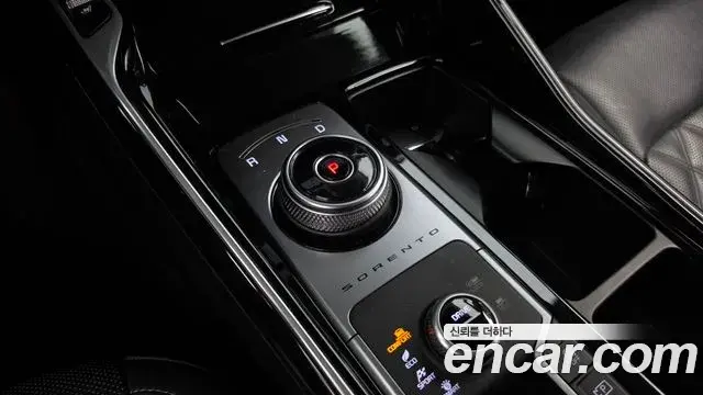 Kia Sorento 2021 — Photo 9/20
