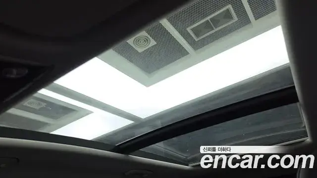 Kia Sorento 2021 — Photo 18/20