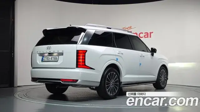 Hyundai Palisade 2025 — Photo 2/20