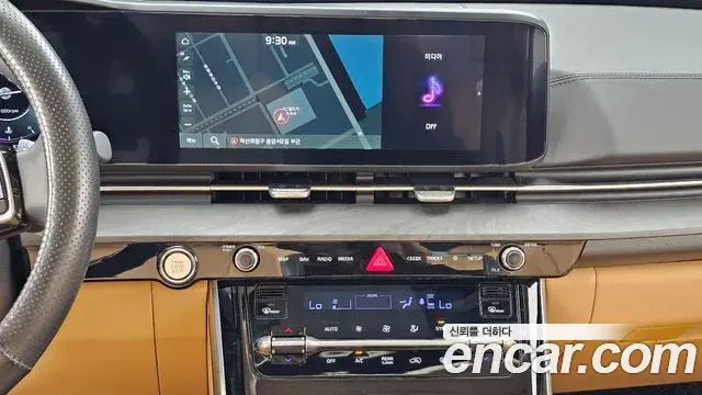 Kia Carnival 2023 — Фото 14/20