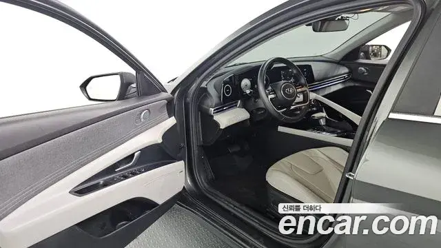 Hyundai Avante 2021 — Şəkil 10/20