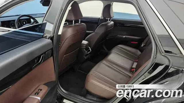 Hyundai Grandeur 2023 — Şəkil 12/20