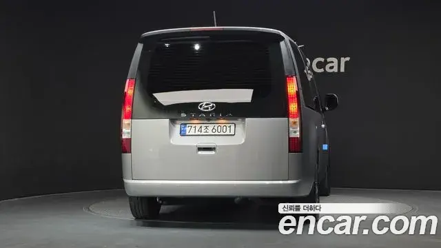 Hyundai Staria 2024 — Фото 4/20