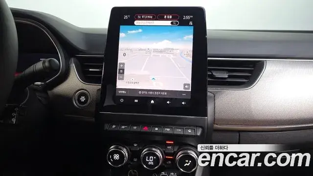 Renault Samsung Arkana 2025 — ფოტო 16/20