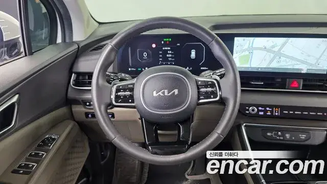Kia Carnival 2024 — Photo 13/20