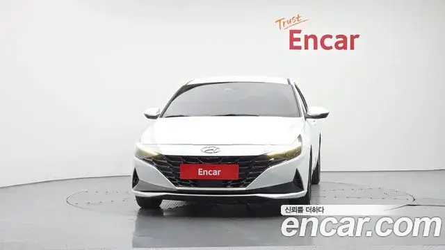 Hyundai Avante 2023 — Фото 3/20