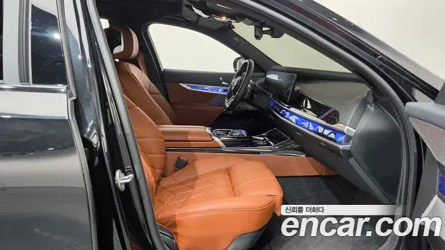 BMW 7 Series 2025 — Photo 10/20