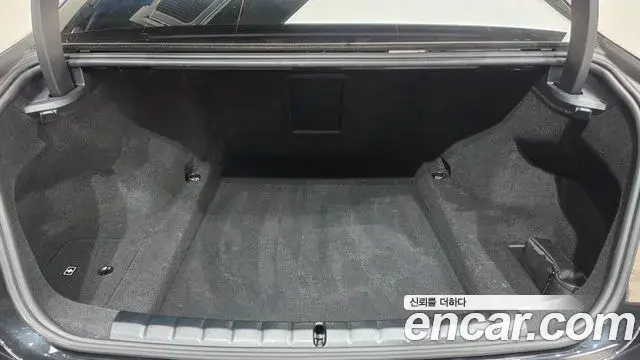 BMW 7 Series 2025 — Photo 20/20