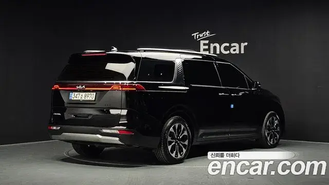 Kia Carnival 2022 — Фото 2/20