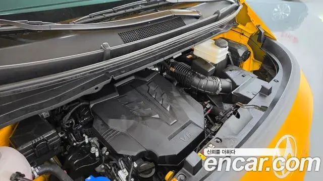 Hyundai Staria 2025 — ფოტო 6/20