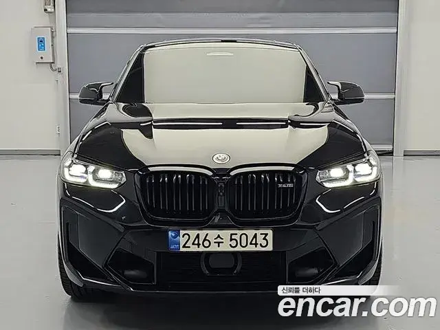 BMW X4 2023 — Photo 19/19