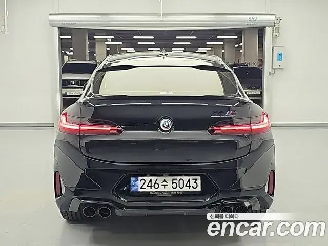 BMW X4 2023 — Photo 2/19