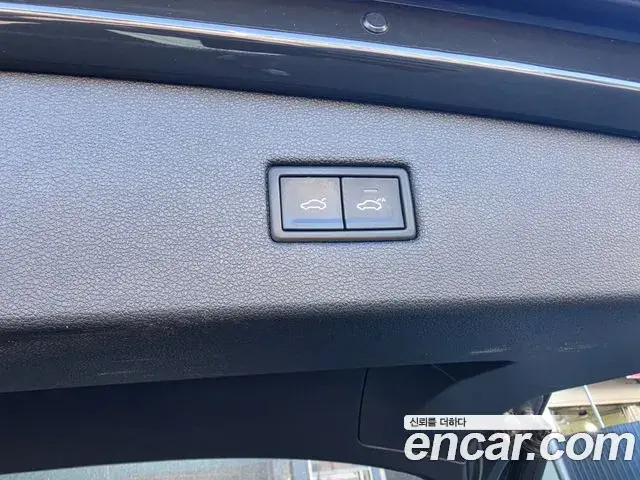 Volkswagen Tiguan 2018 — Şəkil 17/17