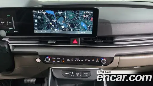 Kia Carnival 2025 — Photo 13/20