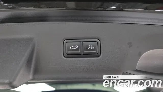 Kia Carnival 2025 — Photo 16/20
