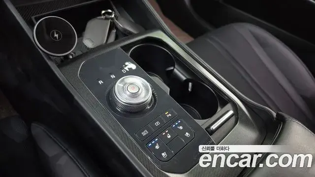 Kia K8 2025 — Photo 9/20