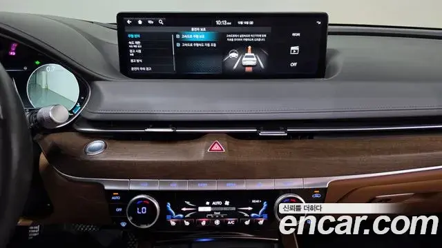 Genesis Electrified G80 2022 — Photo 12/20