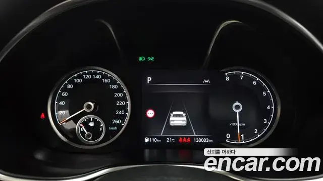 Genesis Electrified G80 2022 — Photo 7/20
