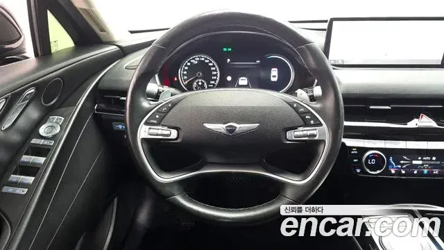 Genesis Electrified G80 2022 — Photo 12/20