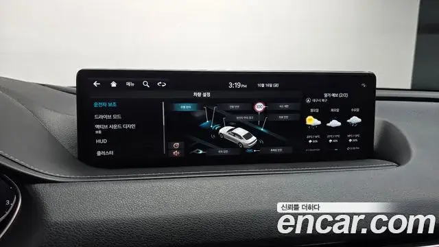 Genesis Electrified G80 2022 — Photo 18/20