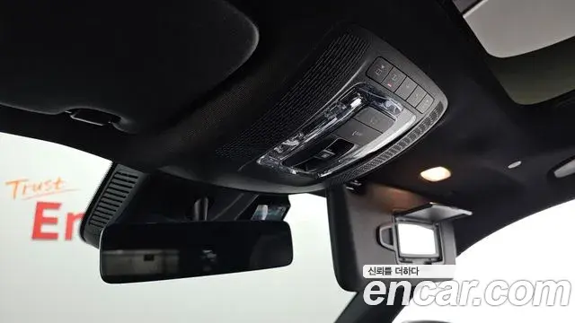 Mercedes-Benz GLB-Class 2021 — Photo 18/20