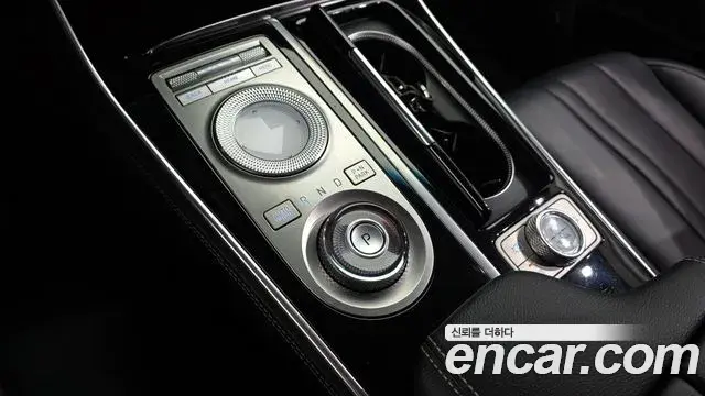 Genesis GV80 2022 — Photo 9/20