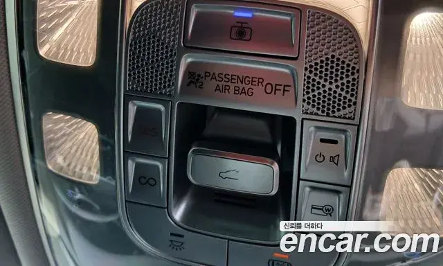 Genesis Electrified G80 2021 — Photo 11/17