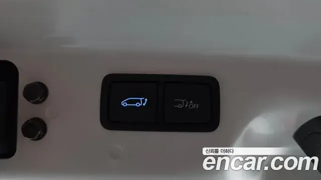 Hyundai Staria 2026 — Photo 16/20