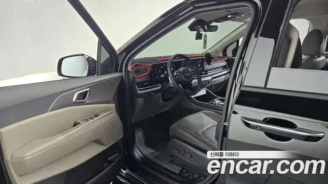 Kia Carnival 2024 — Photo 10/20