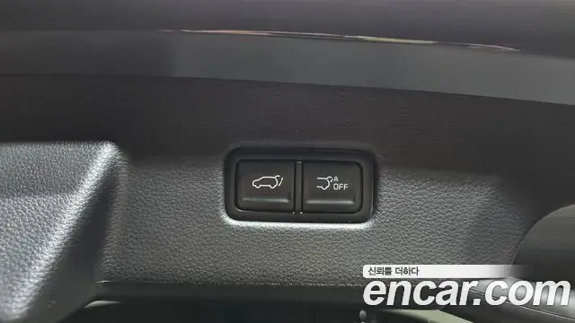 Kia Carnival 2024 — Photo 18/20
