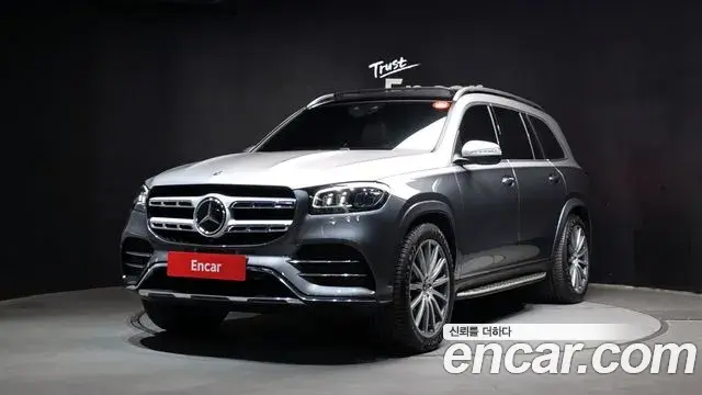 Mercedes-Benz GLS-Class 2021 — Photo 1/20
