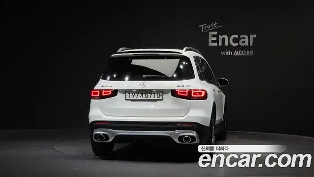 Mercedes-Benz GLB-Class 2022 — Photo 4/20