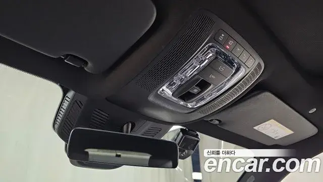 Mercedes-Benz GLB-Class 2022 — Photo 20/20